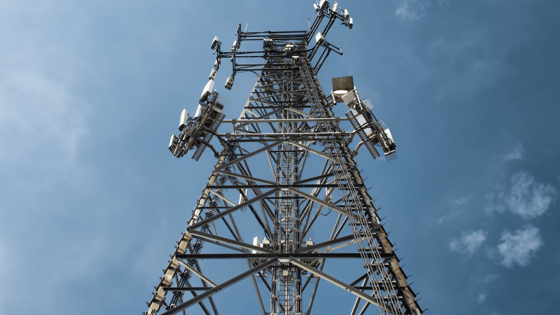 Avion Networks field infrastructure